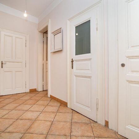 Large And Modern Apartment In The Heart Of Prag Dış mekan fotoğraf