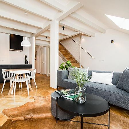 Large And Modern Apartment In The Heart Of Prag Dış mekan fotoğraf