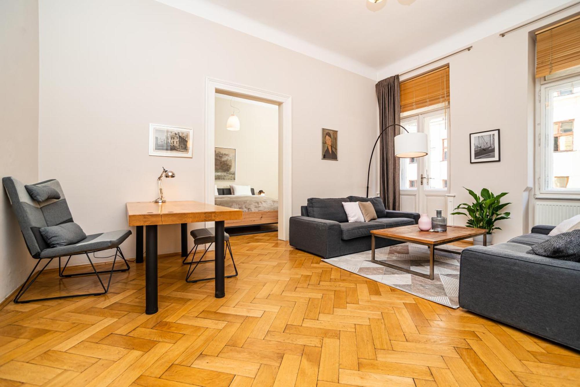 Large And Modern Apartment In The Heart Of Prag Dış mekan fotoğraf