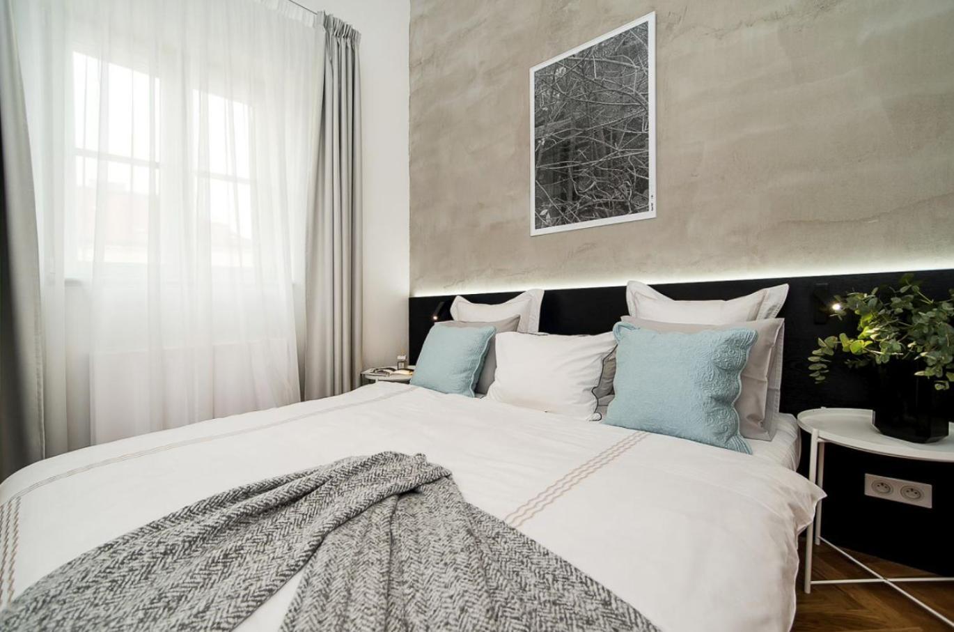 Large And Modern Apartment In The Heart Of Prag Dış mekan fotoğraf